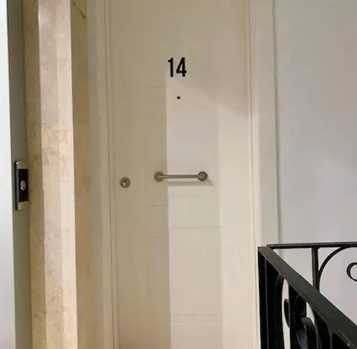 Apartamento Sliema, Stylish 1 Bedroom With Parking. Sliema